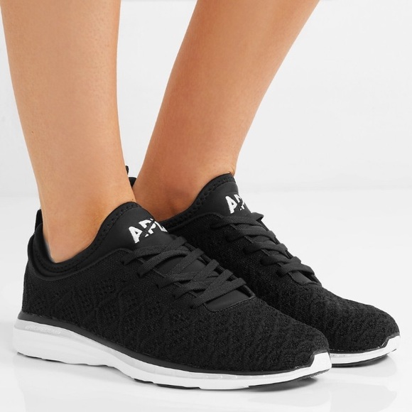apl women's techloom phantom shoe